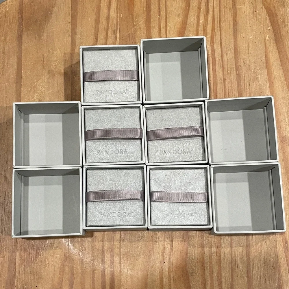 Lot of 5 Authentic Pandora Gift Boxes - NWOT Reeds Jewelers - Picture 3 of 6
